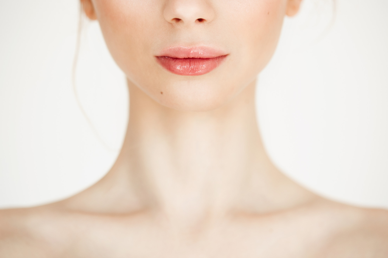 AUMENTO DE LABIOS AUMENTO DE LABIOS